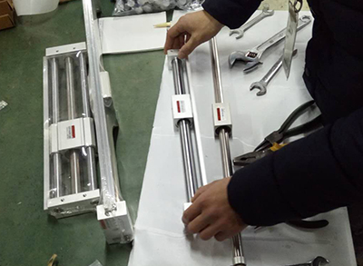 無(wú)桿氣缸檢測(cè)裝配